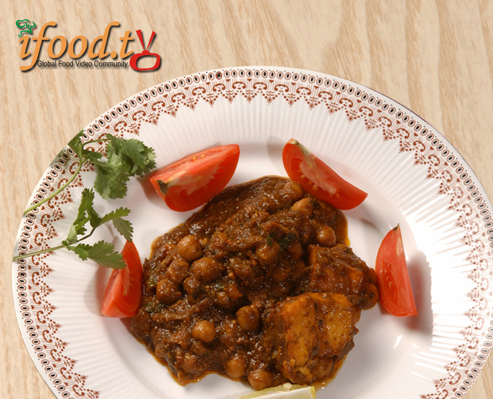 Mutter Paneer - A Marvelous Dish In PUnjabi Thali